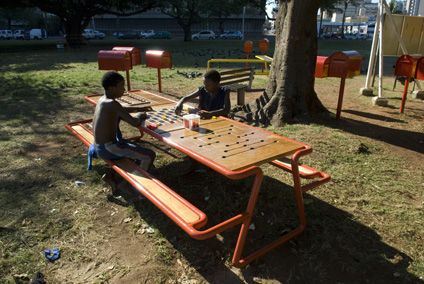 umthombo/ Games Tables